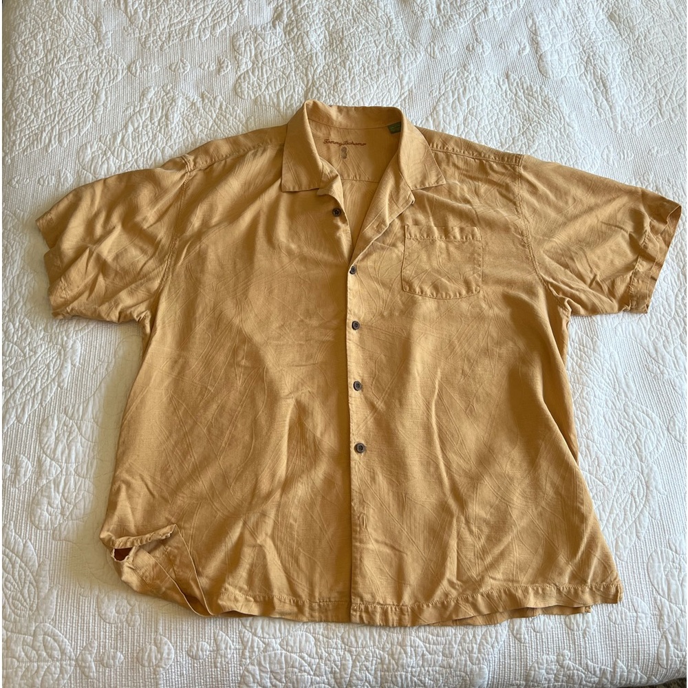 Tommy Bahama short sleeve camp shirt
